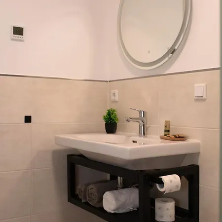 Apartment Mein Traeumchen Apartements- 2 Lila Stillvoll Und Zentral Uebernachten Bielefeld