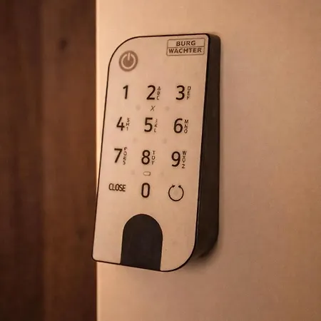 Mein Traeumchen Apartements- 2 Lila Stillvoll Und Zentral Uebernachten شقة بيليفيلد