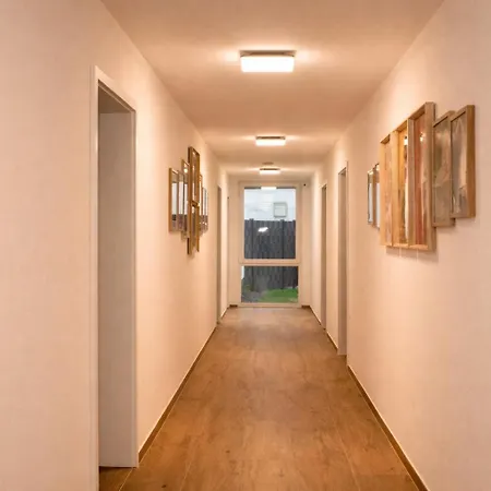 Apartment Mein Traeumchen Apartements- 2 Lila Stillvoll Und Zentral Uebernachten *