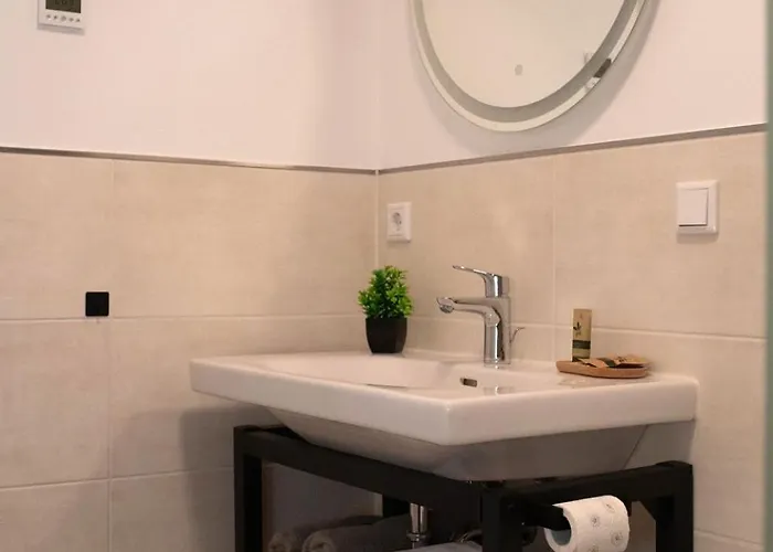 Apartamento Mein Traeumchen Apartements- 2 Lila Stillvoll Und Zentral Uebernachten Bielefeld